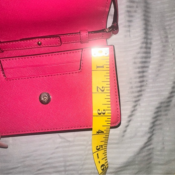 Kate Spade New York Crossbody EUC - Picture 8 of 11